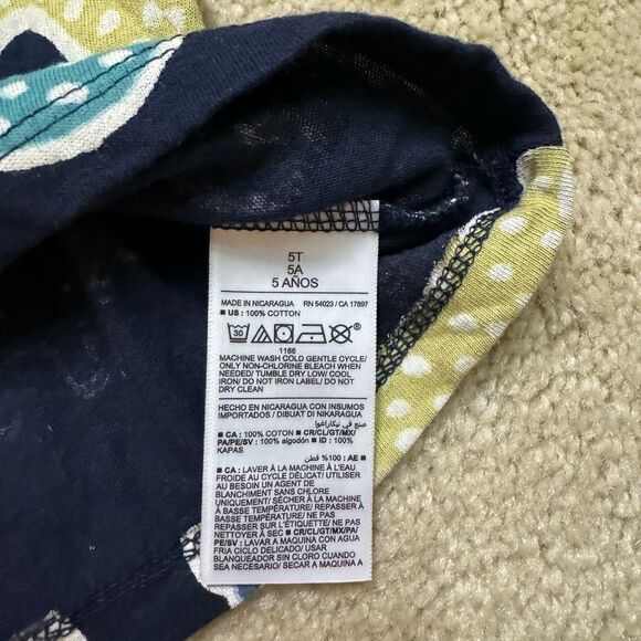 Toddler Boys Old Navy Dino Tee 5T - Picture 3 of 3